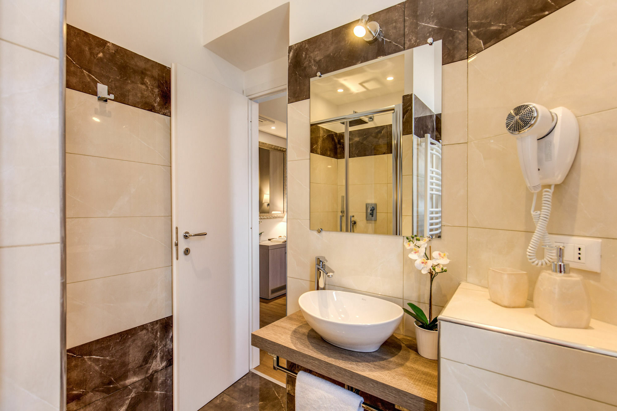 The Bridge Suites โรม ภายนอก รูปภาพ