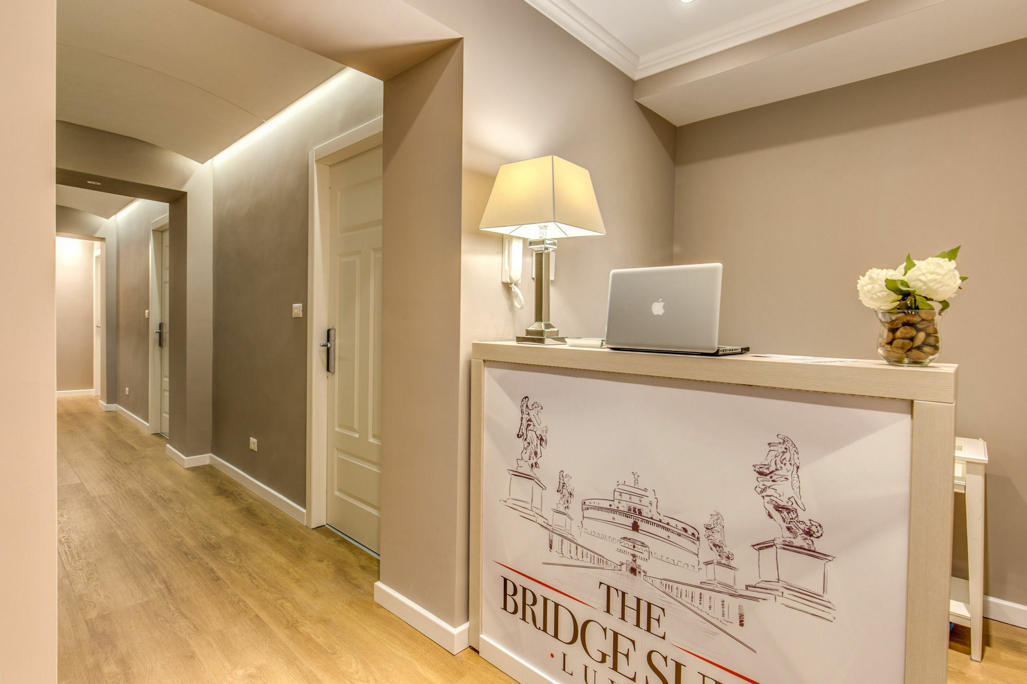 The Bridge Suites โรม ภายนอก รูปภาพ